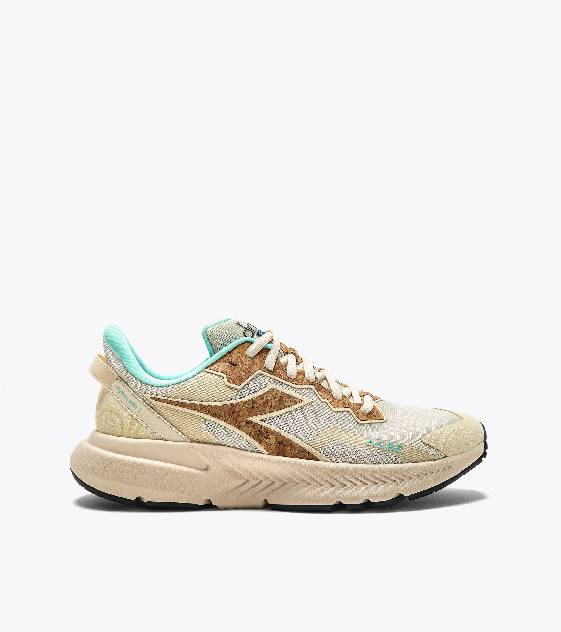 Diadora Mythos Blushield Volo 3 ACBC