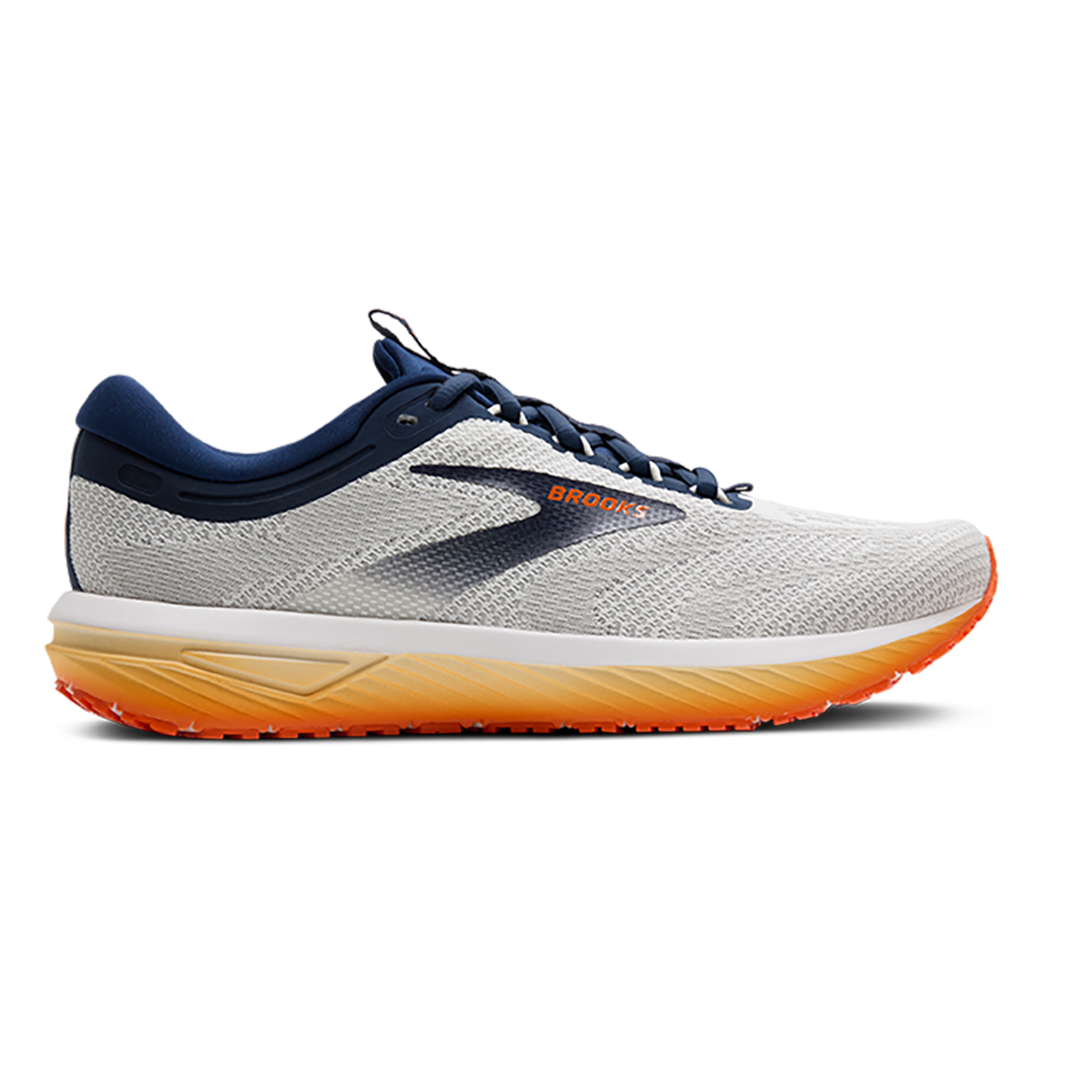 Brooks Revel 7