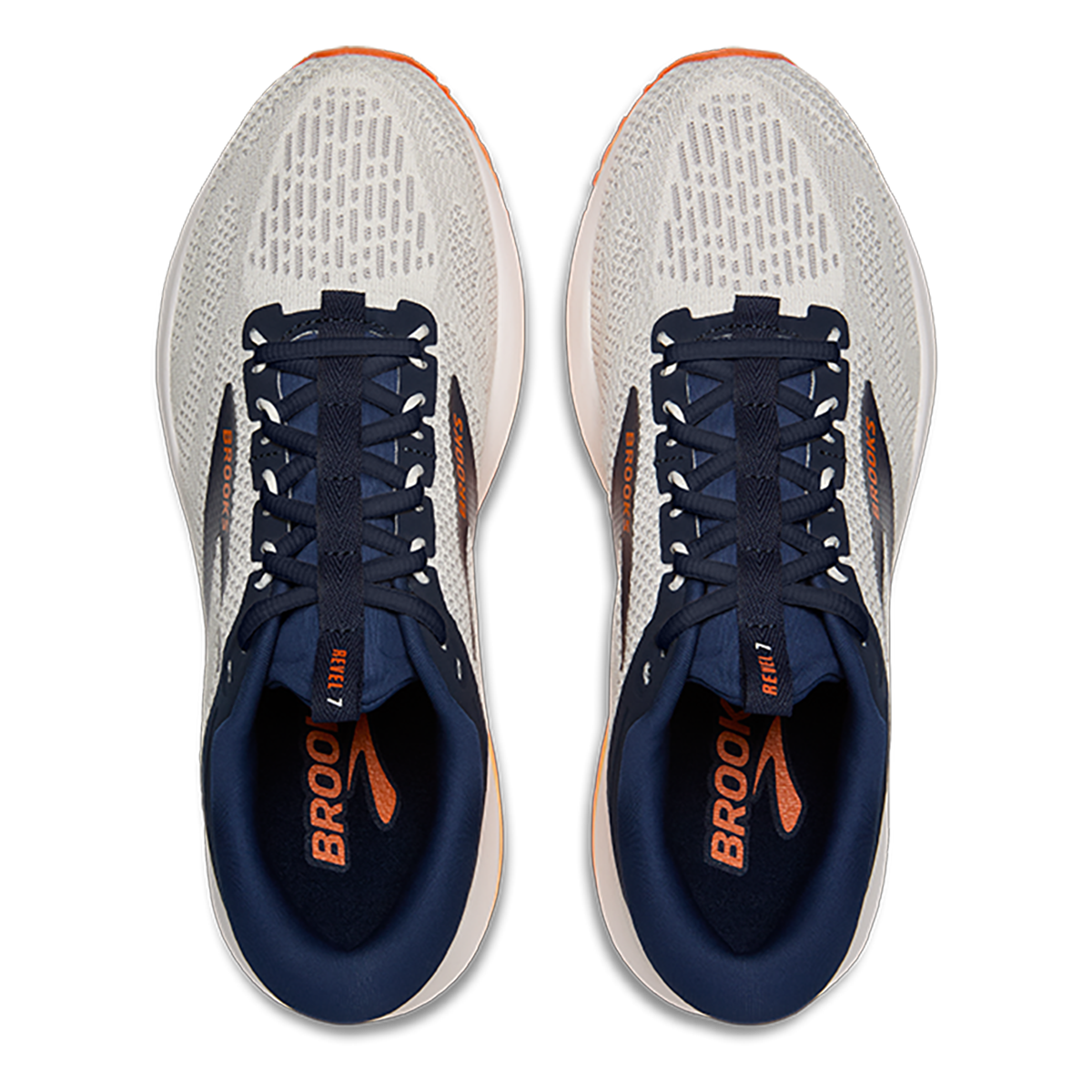 Brooks Revel 7