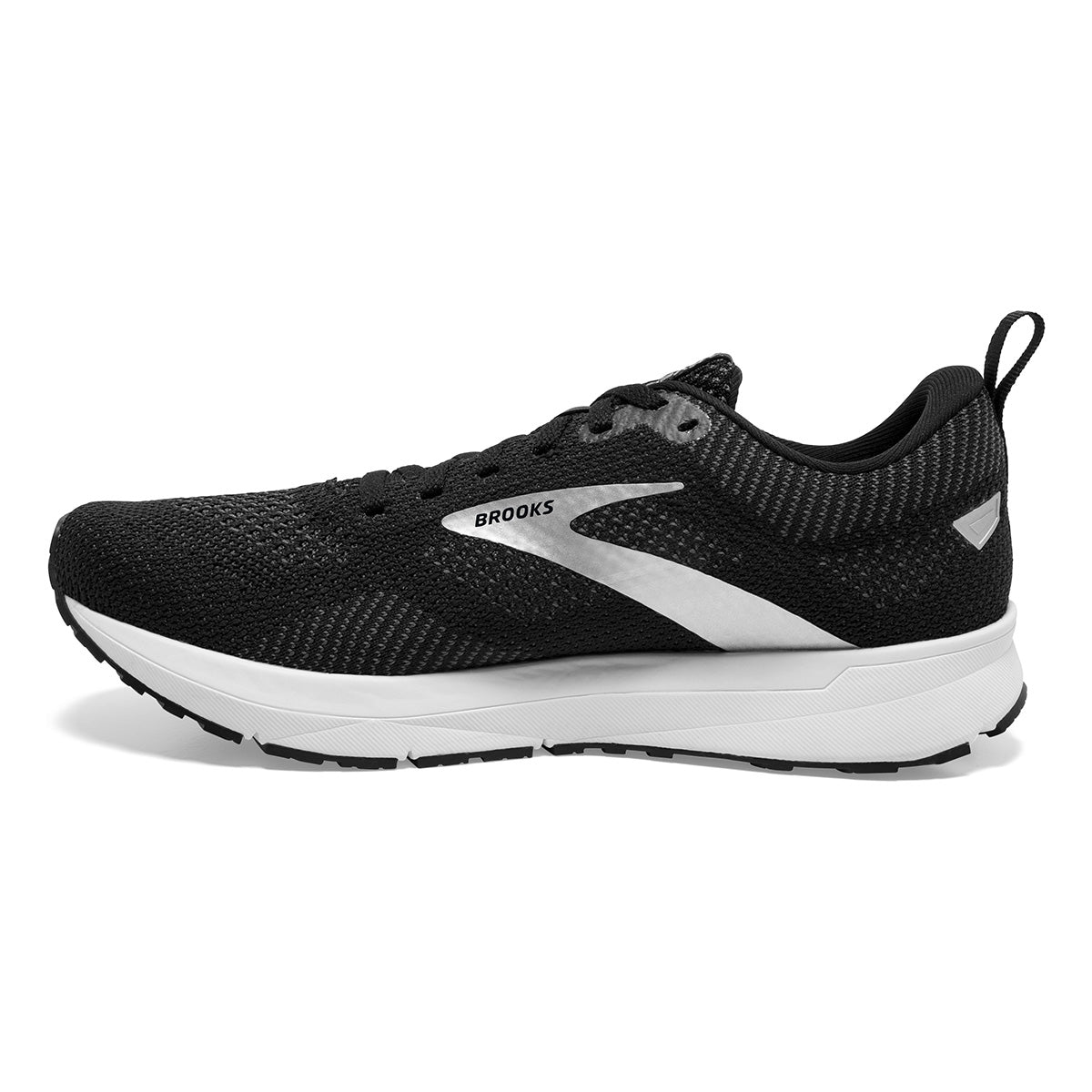 Brooks Revel 5