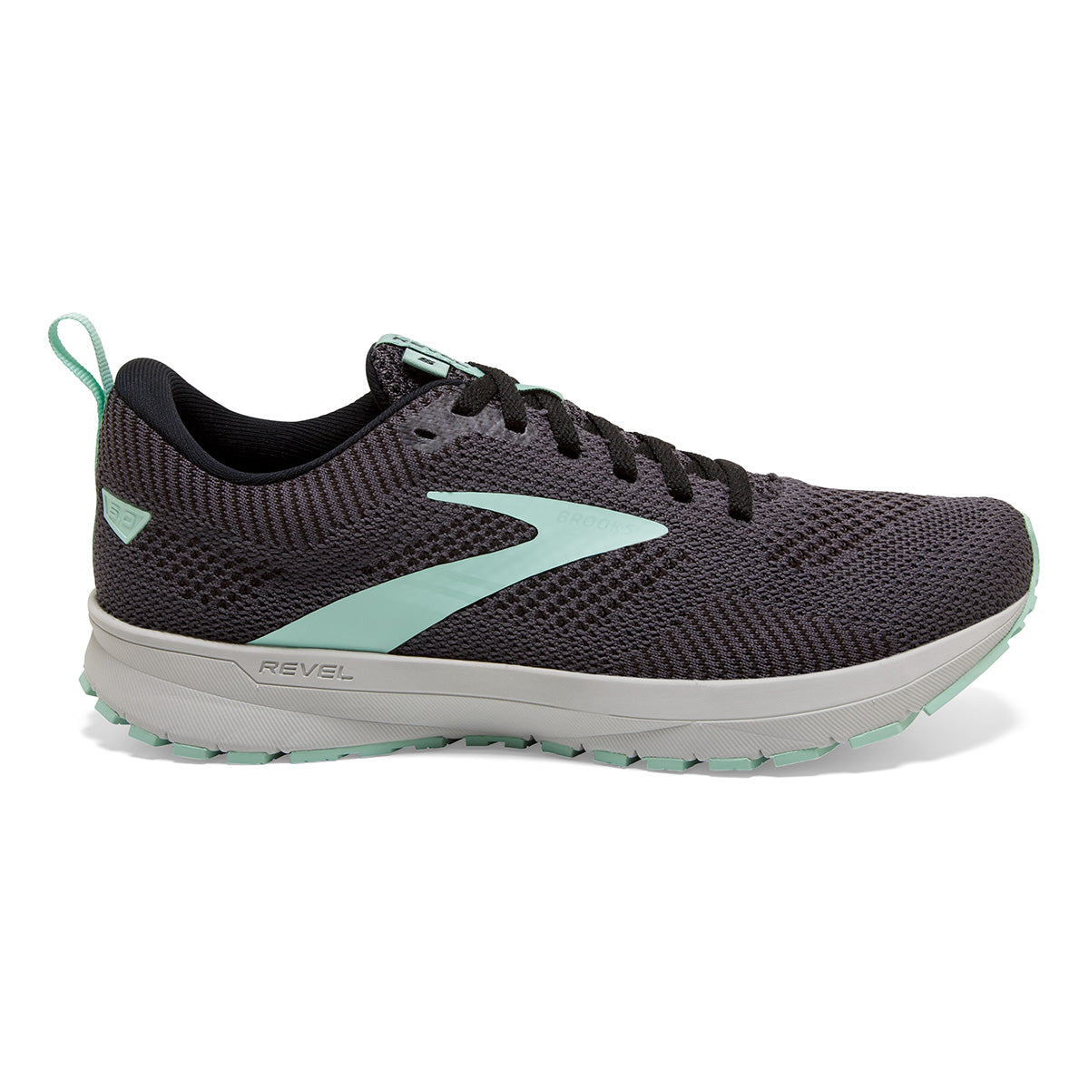 Brooks Revel 5