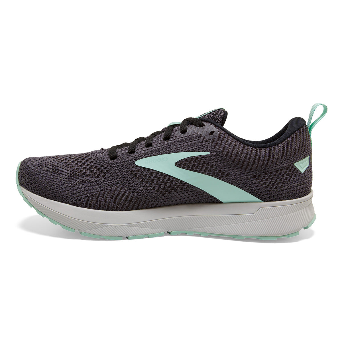 Brooks Revel 5