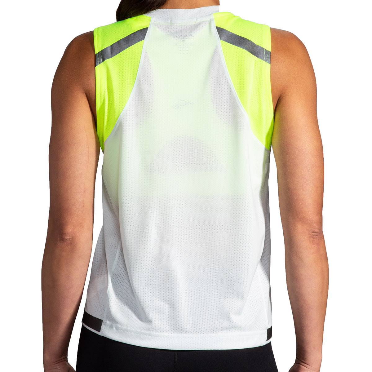 Brooks Carbonite Tank