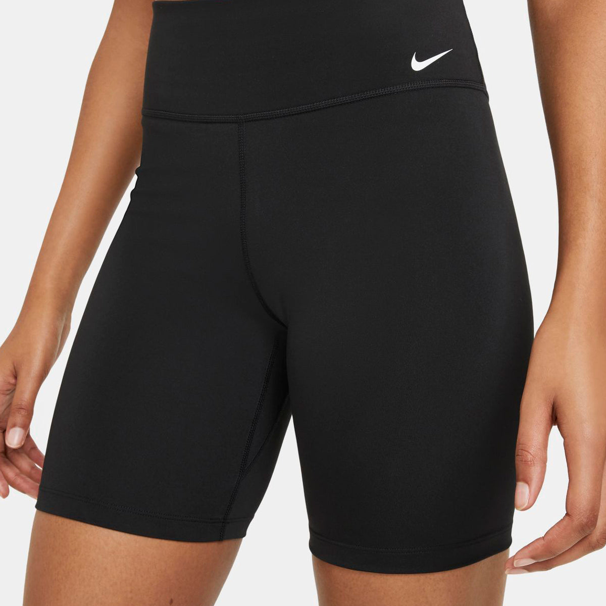 Nike One Short