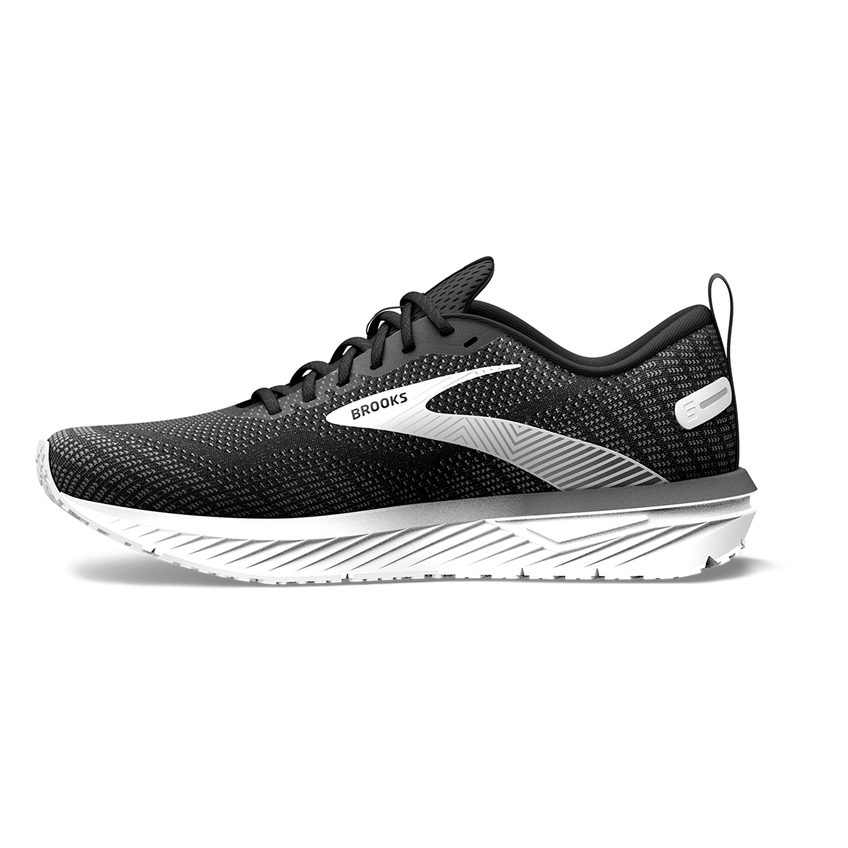 Brooks Revel 6