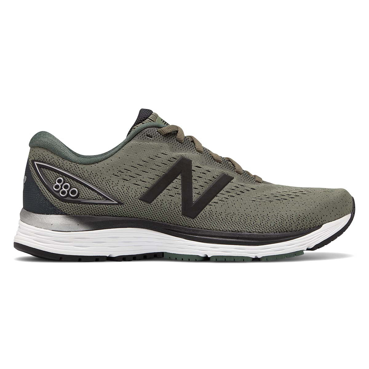 New Balance 880 V9