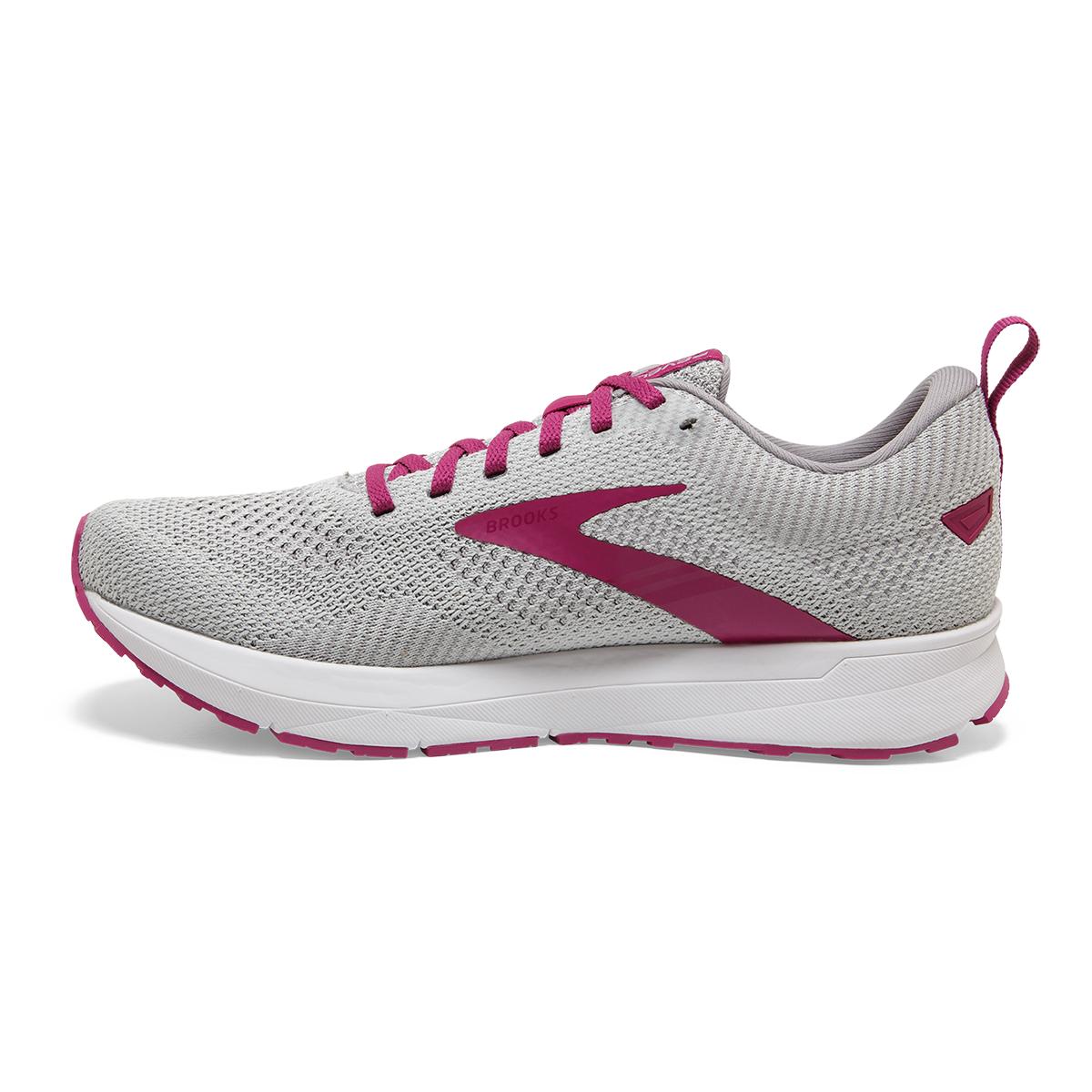 Brooks Revel 5