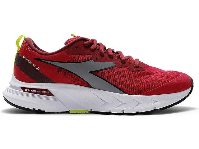 Diadora Mythos Blushield Volo