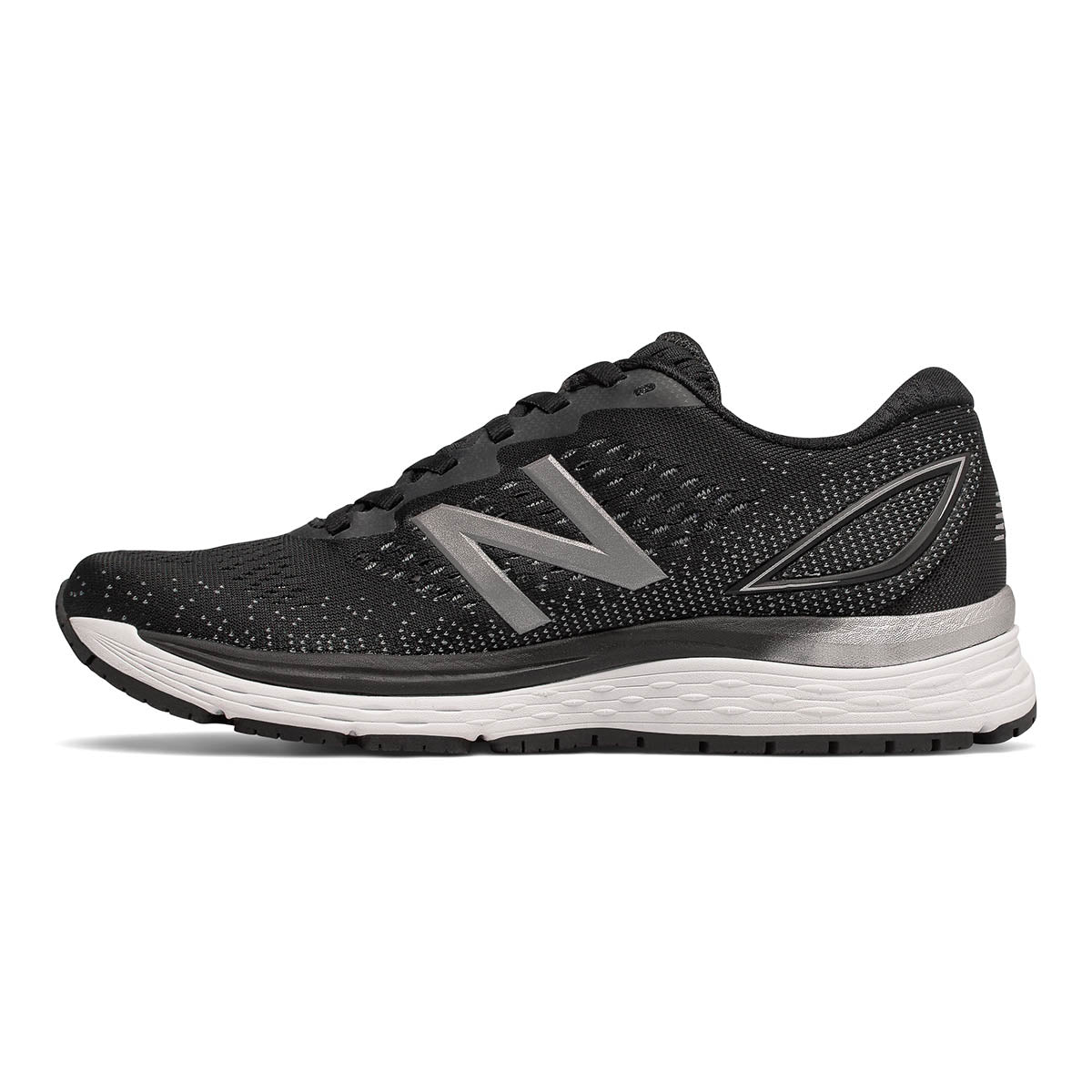 New Balance 880 V9