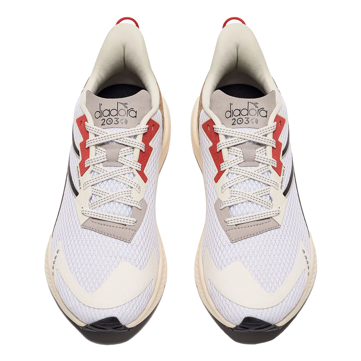 Diadora Mythos Blushield Volo 4 W 2030